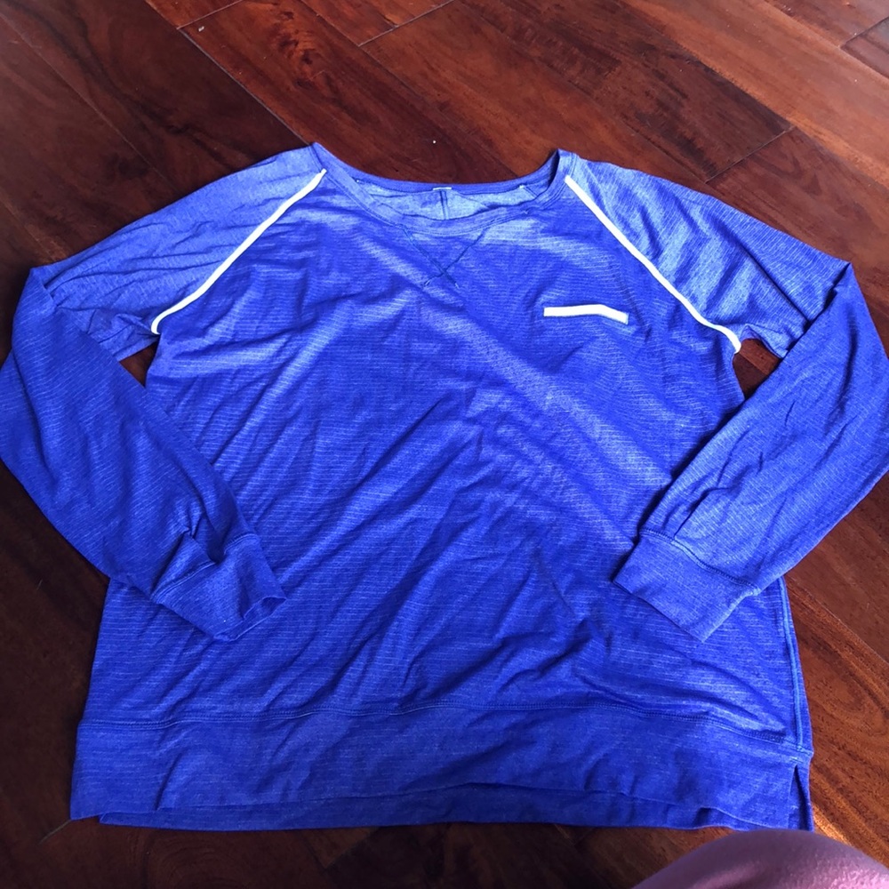 EUC Lululemon Lightweight L/S